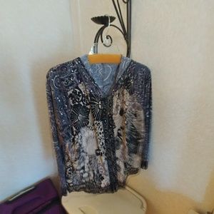 Beaded metallic zip up